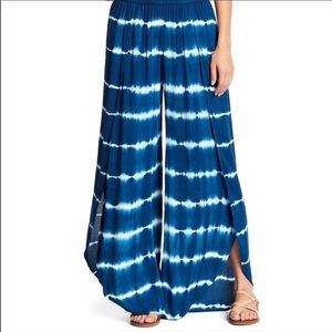 Young Fabulous & Broke Pants - Young Fabulous & Broke Palms Split Wide Leg Pants Young Fabulous & Broke Pants - Young Fabulous & Broke Palms Split Wide Leg Pants